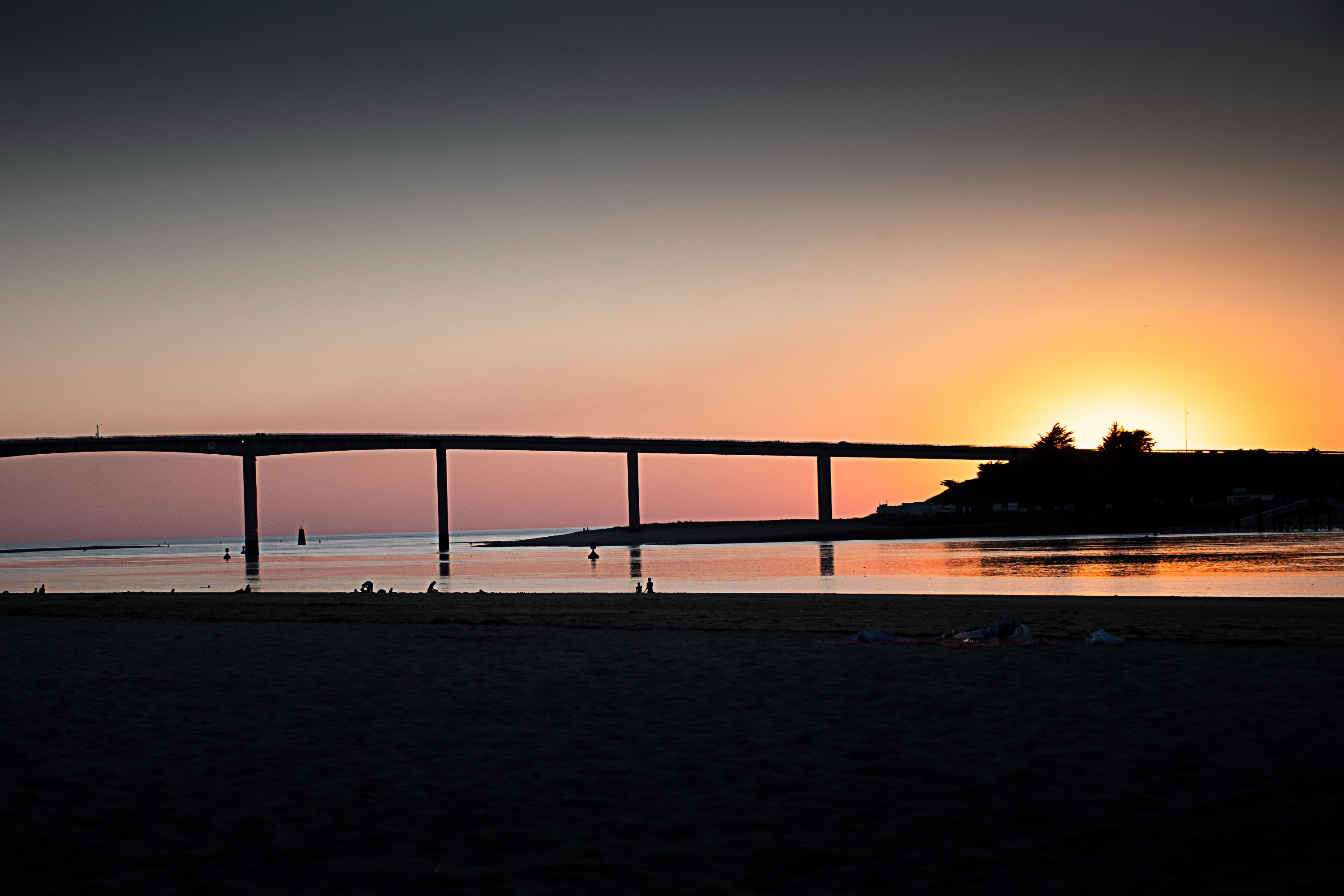 2022-08-10-Barre des Monts-Coucher de Soleil-Pont de Noiremoutier02